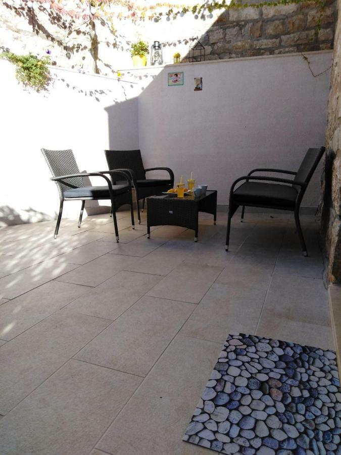 ספליטסקה Apartman Ivana מראה חיצוני תמונה